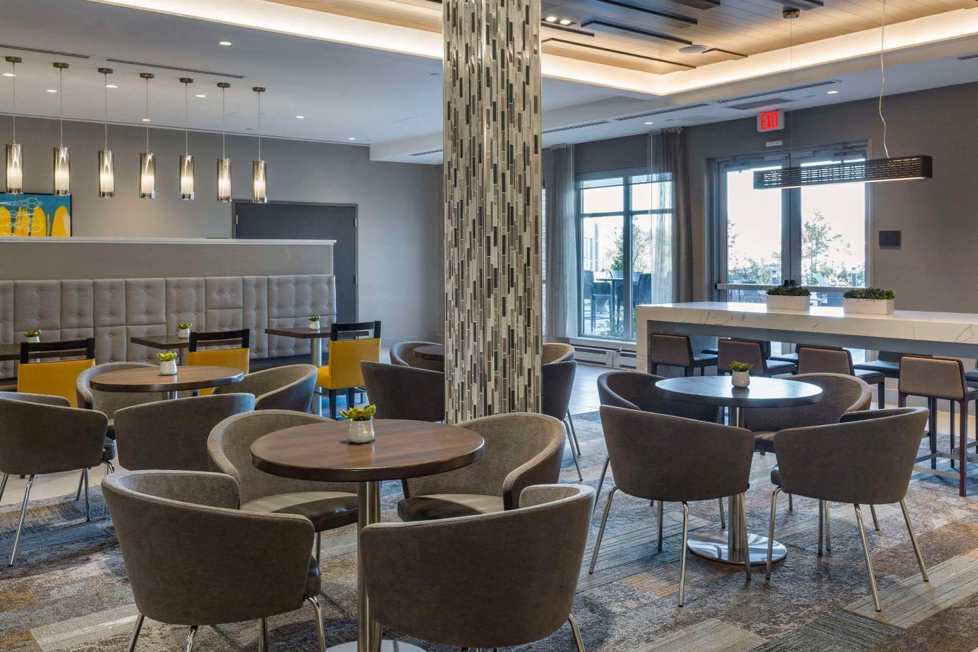 Cambria Hotel Manchester South Windsor מראה חיצוני תמונה