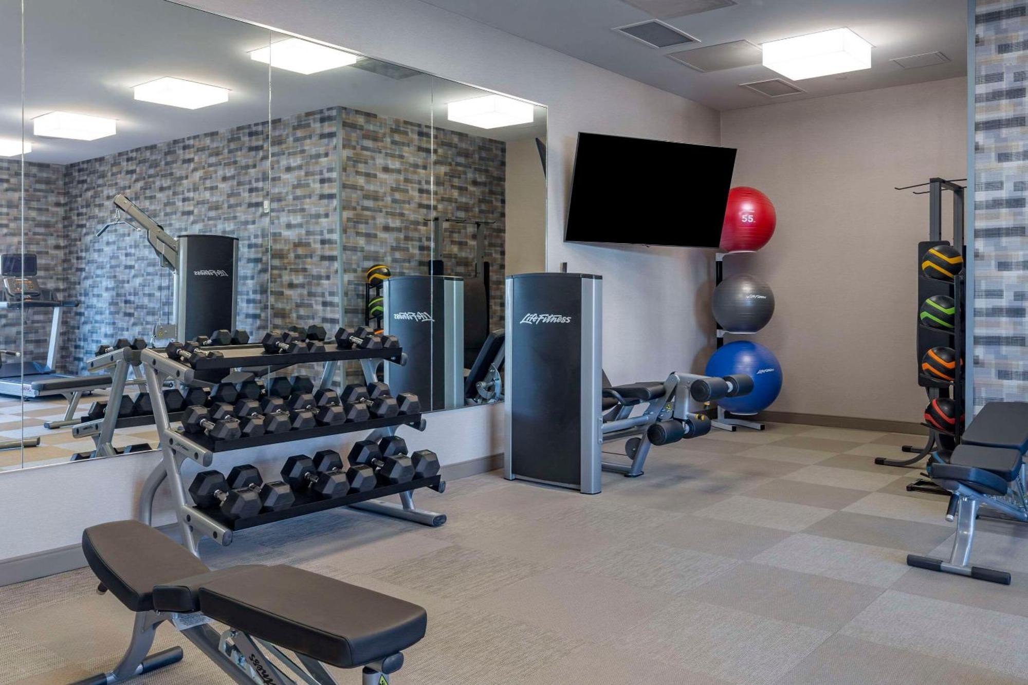 Cambria Hotel Manchester South Windsor מראה חיצוני תמונה