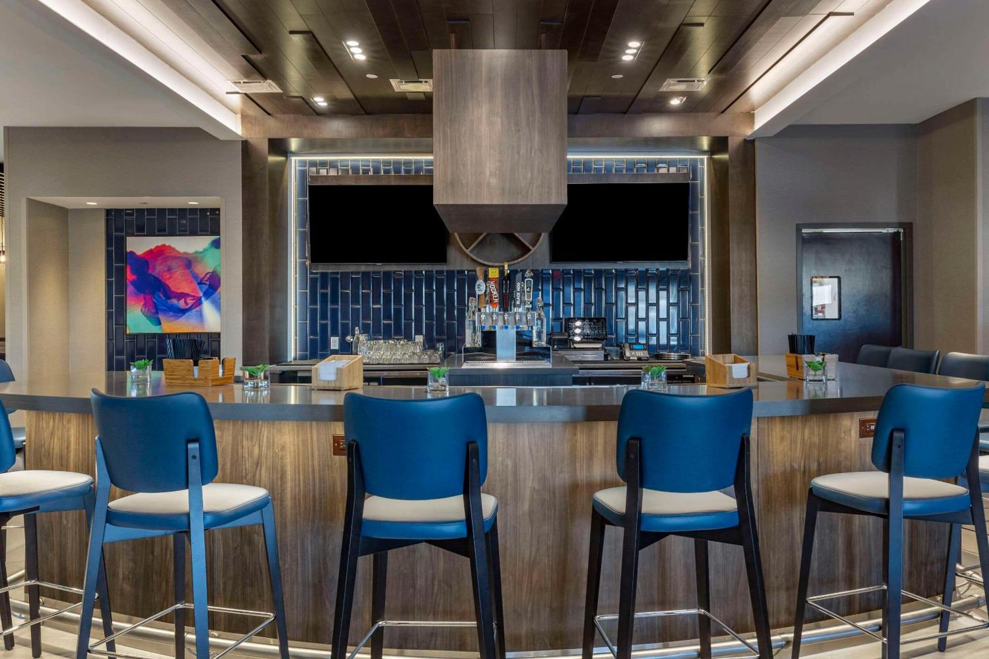Cambria Hotel Manchester South Windsor מראה חיצוני תמונה